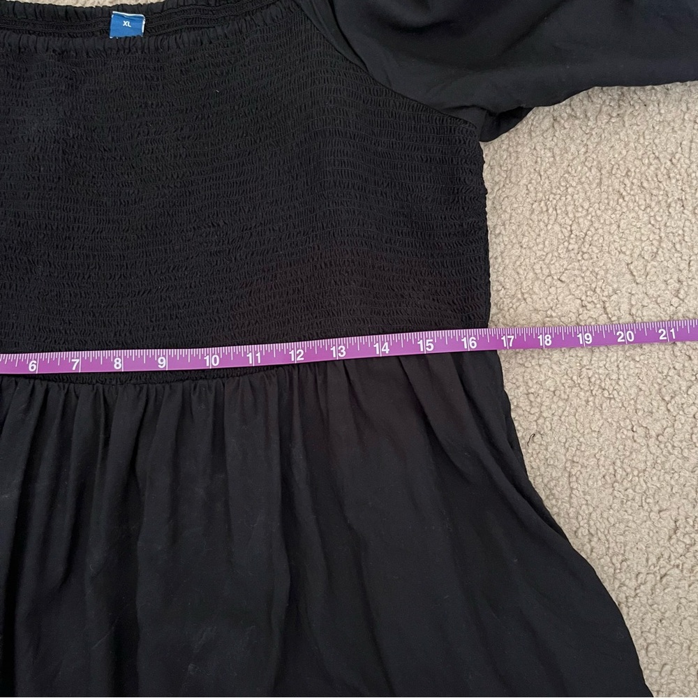 Old Navy Fit & Flare Long-Sleeve Smocked Black Mini Dress - Picture 9 of 9